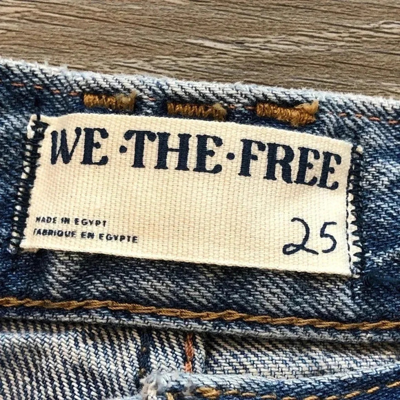Free People We The Free Ivy Mid Rise Denim Jean Short Size 25 - Picture 8 of 14